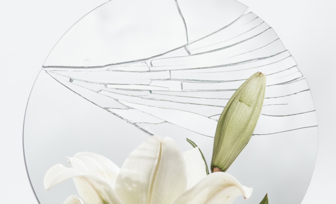 Aturan Meletakkan Cermin di Kamar Tidur Menurut Feng Shui