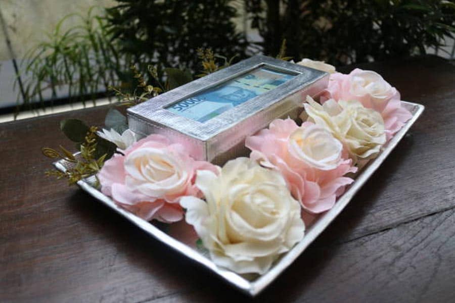 HANTARAN LAMARAN SEDERHANA NAMUN PENUH MAKNA