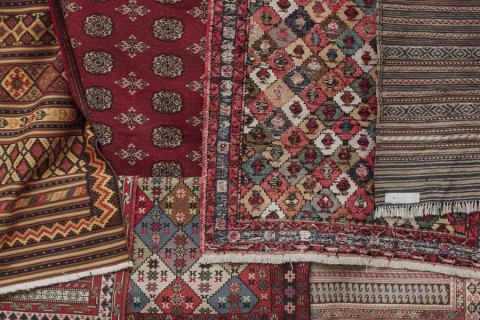 Tips Menata Karpet Berlapis Dengan Benar