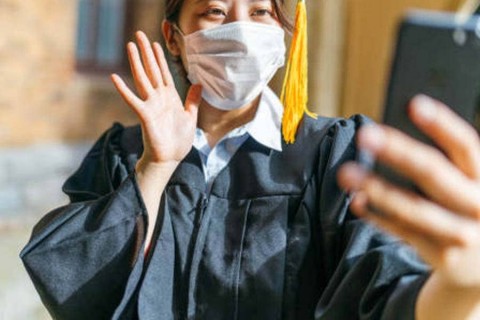 Ide Rayakan Wisuda Online Untuk Rayakan Kelulusan Dari Rumah