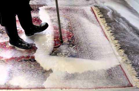 Cara Mudah Cuci Karpet Tanpa Jasa Laundry