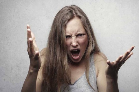 Tips Mengurangi Kebisingan Di Dalam Rumah