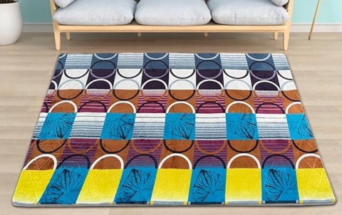 Tips Percantik Ruangan Dengan Karpet Berwarna Mencolok