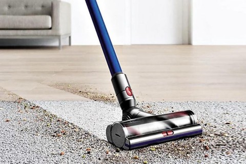 Cara Membersihkan Karpet Dengan Vacuum Cleaner