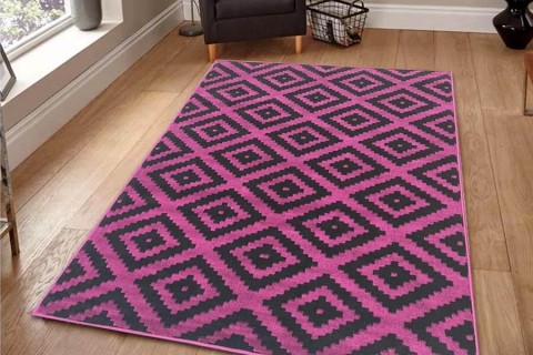 Karpet Bercorak Untuk Rumah Lebih Semarak