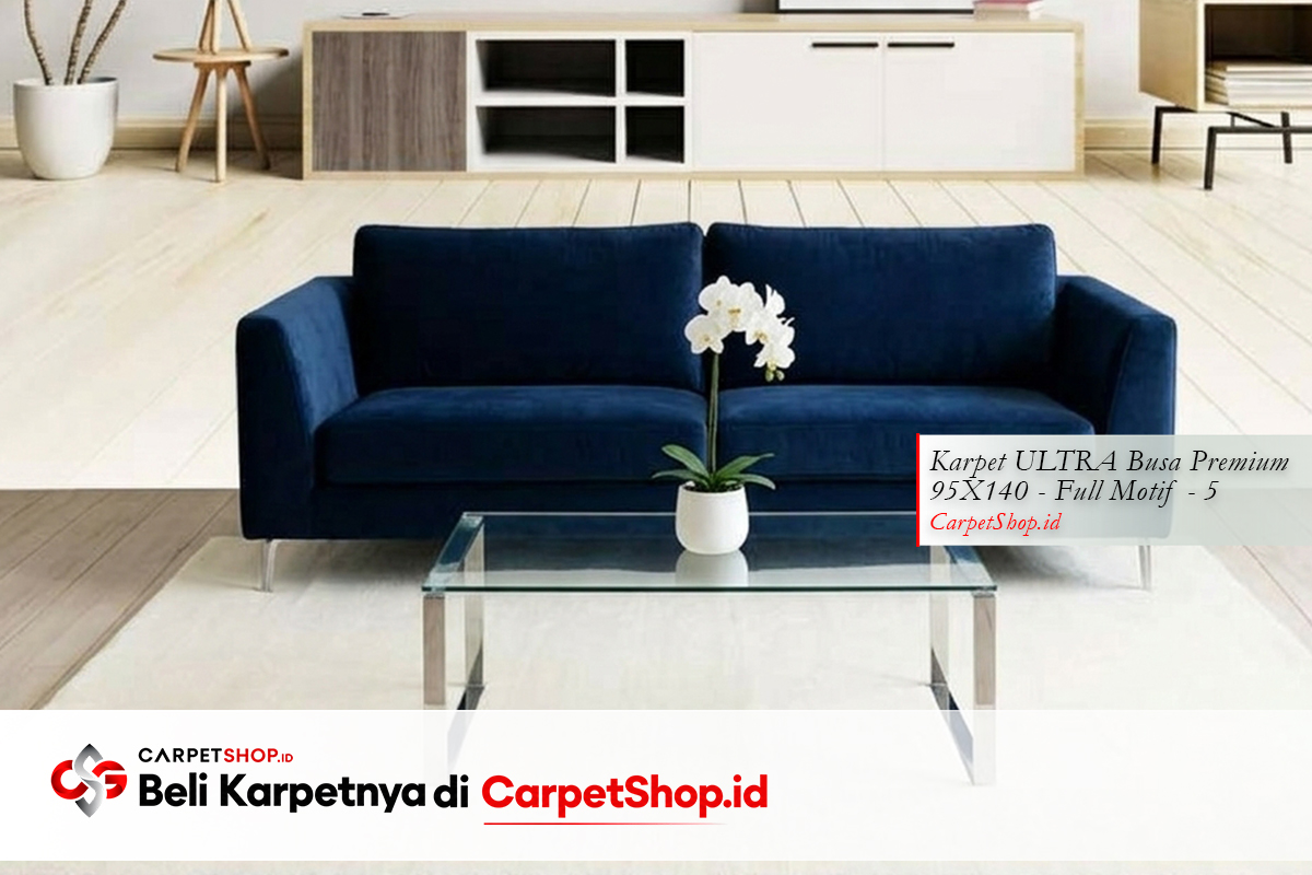 Karpet putih kontras cocok untuk sofa navy biru tua dengan Karpet ULTRA Busa Premium 95X140 Full Motif 5