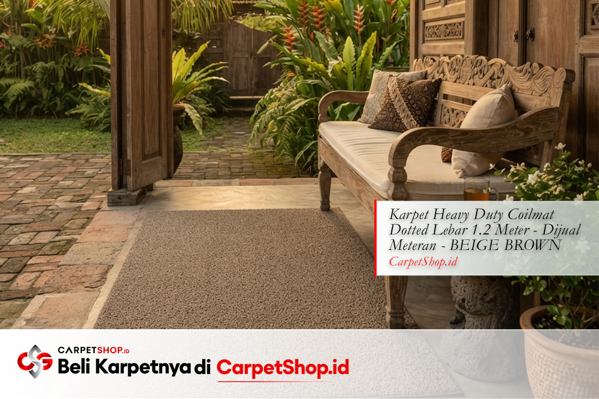 Teras selasar Jawa kontemporer dengan Karpet Heavy Duty Coilmat Dotted Beige Brown